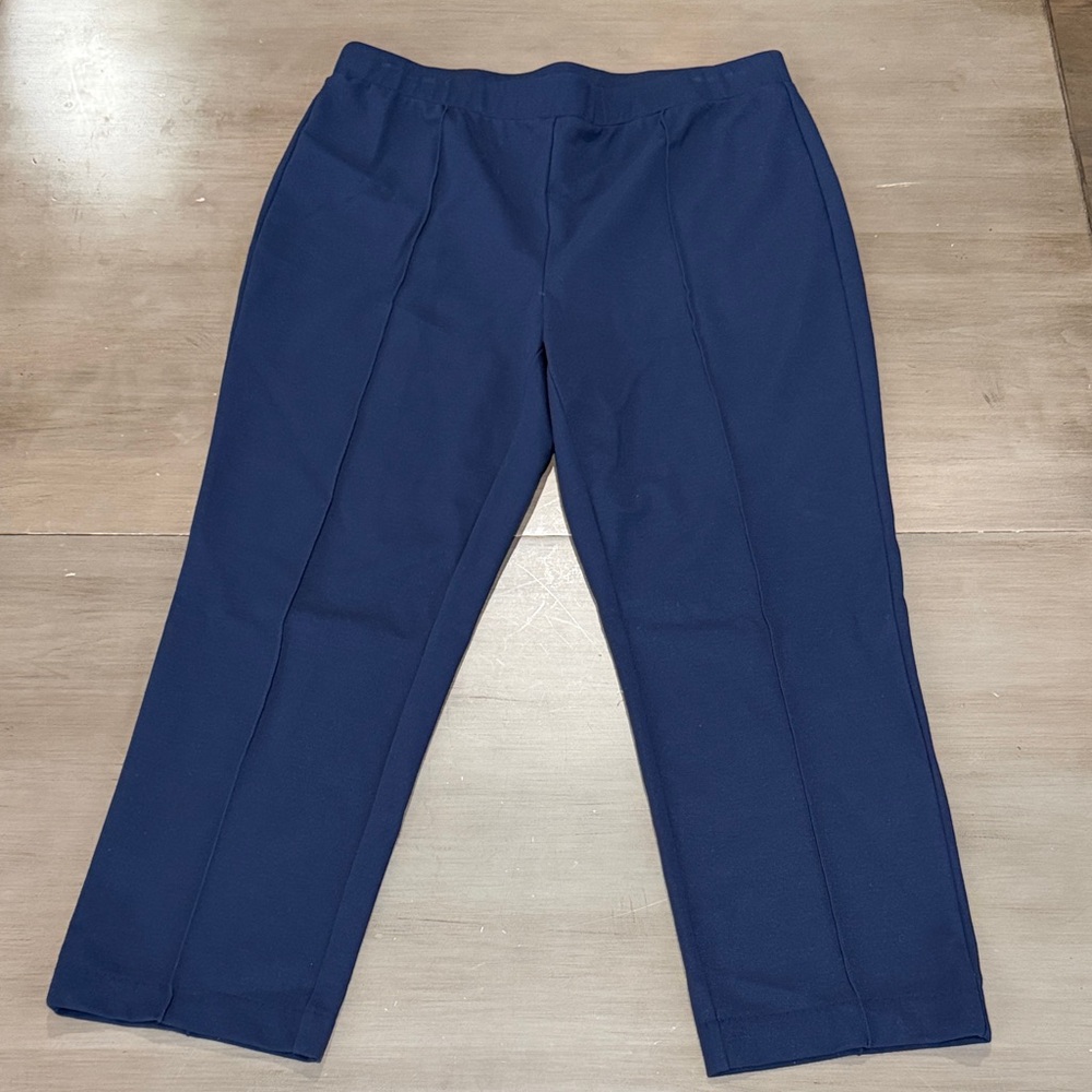 Nic + Zoe Navy Blue cropped Stretch pants